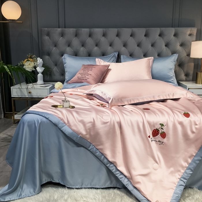 91家纺网 家纺一手货源 找家纺 澳梵 2022新款莫代尔绣花夏被四件套 草莓-粉