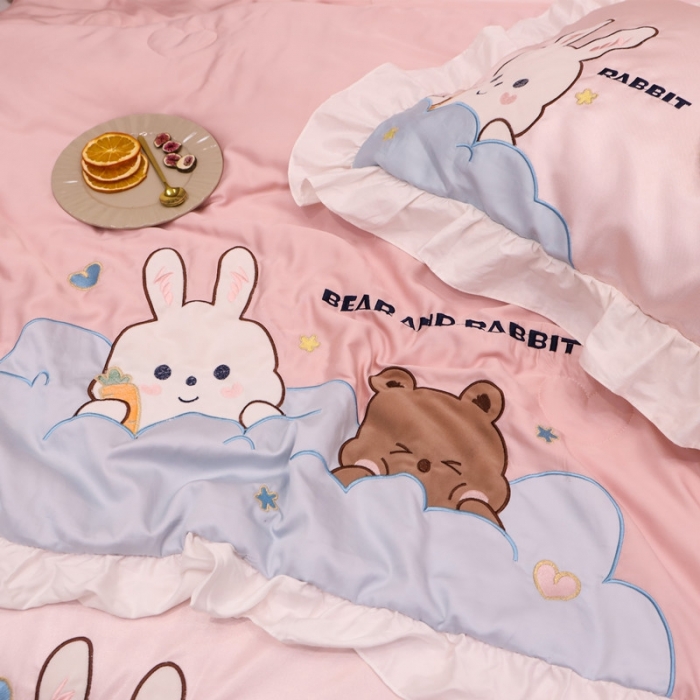 91家纺网 家纺一手货源 找家纺 星野 2020新款夏被凉席三件套 小兔与小熊的故事粉