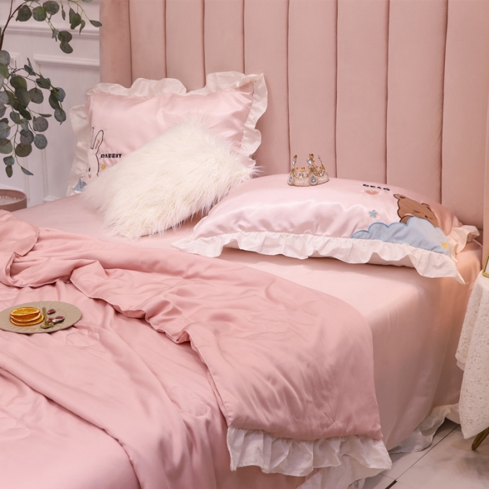 91家纺网 家纺一手货源 找家纺 星野 2020新款夏被凉席三件套 小兔与小熊的故事粉