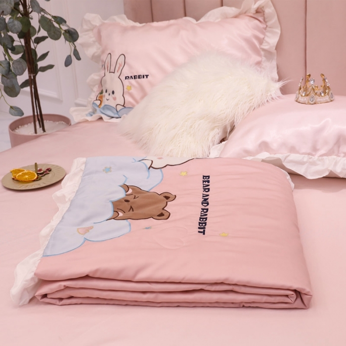 91家纺网 家纺一手货源 找家纺 星野 2020新款夏被凉席三件套 小兔与小熊的故事粉