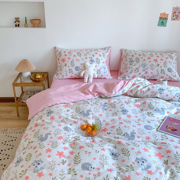 91家纺网 家纺一手货源 找家纺 星期八 2020新款13070全棉四件套亲子系列 小刺猬