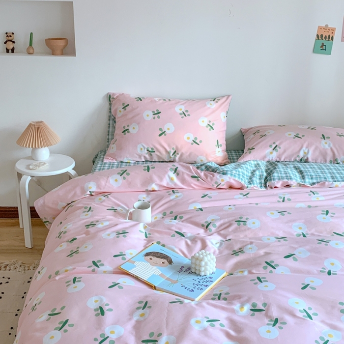 91家纺网 家纺一手货源 找家纺 星期八 2020新款13070全棉四件套亲子系列 粉色小花