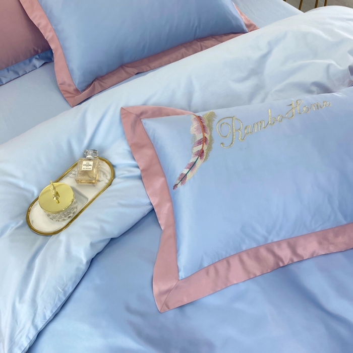 91家纺网 家纺一手货源 找家纺 宅家居 新款60S水洗真丝B版纯棉刺绣羽恋系列四件套羽恋淡蓝