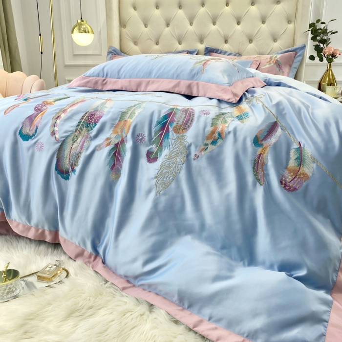 91家纺网 家纺一手货源 找家纺 宅家居 新款60S水洗真丝B版纯棉刺绣羽恋系列四件套羽恋淡蓝