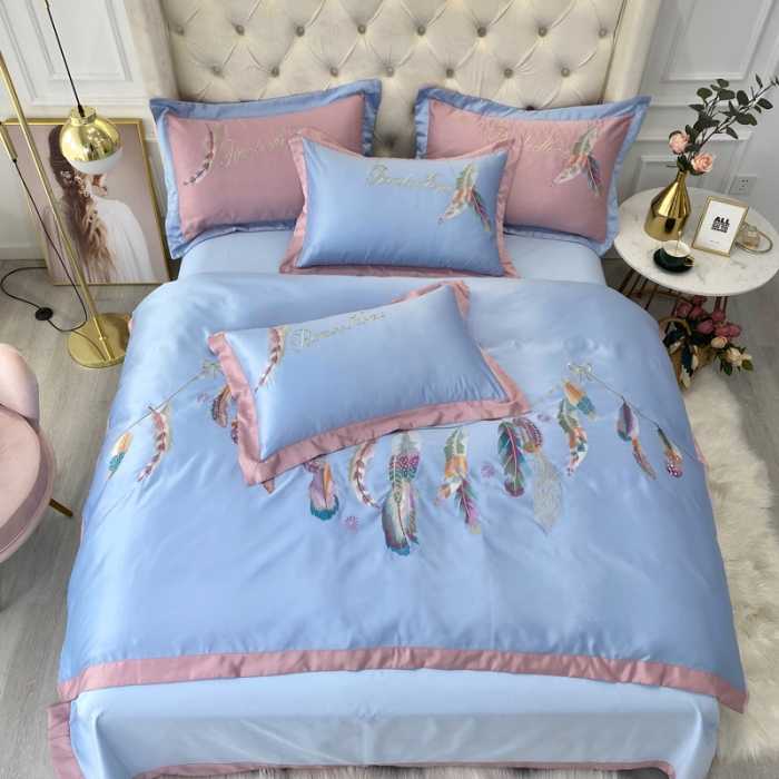 91家纺网 家纺一手货源 找家纺 宅家居 新款60S水洗真丝B版纯棉刺绣羽恋系列四件套羽恋淡蓝