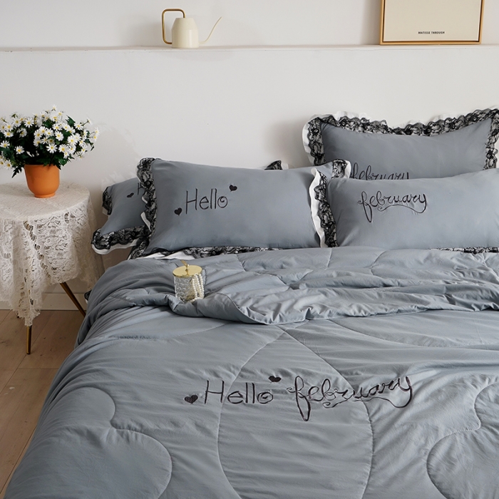 91家纺网 家纺一手货源 找家纺 骏腾家纺 2022新款水洗棉夏被四件套蕾丝绣花款美丽-绅士灰