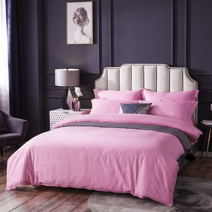 91家纺网 家纺一手货源 找家纺 久典 2020新款学生单位宿舍酒店风全棉四件套 艳丽粉