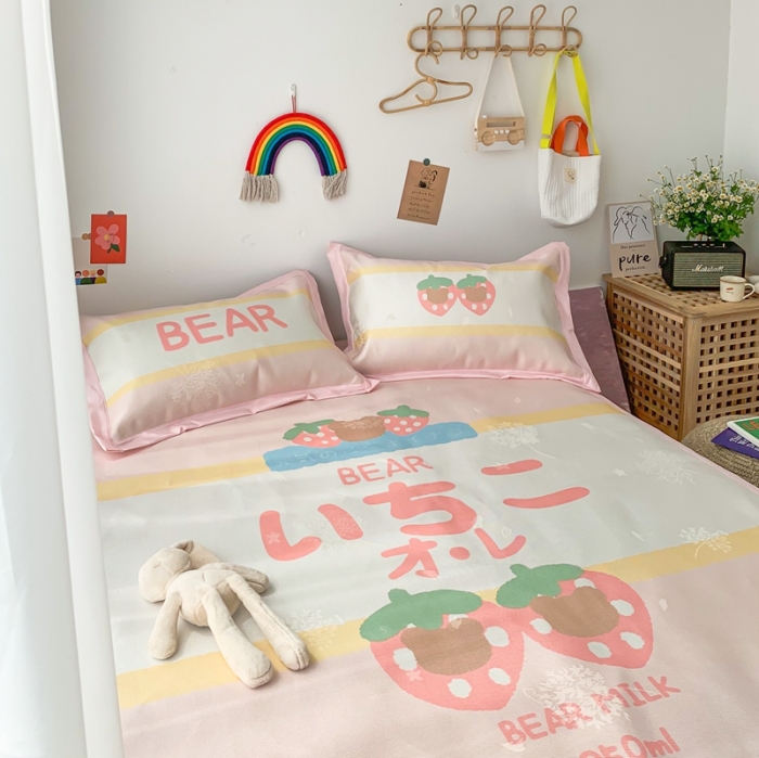 91家纺网 家纺一手货源 找家纺 时年 2020新款水洗养生凉席 草莓熊