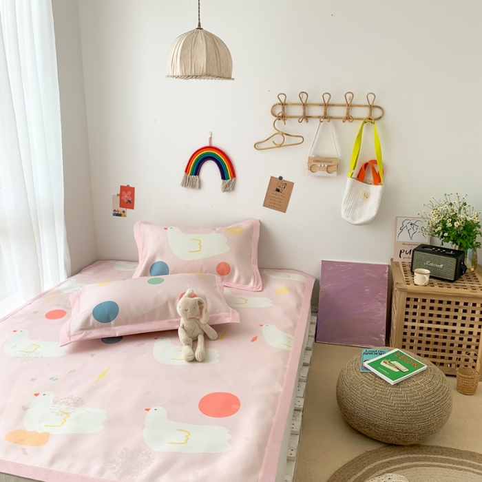 91家纺网 家纺一手货源 找家纺 时年 2020新款水洗养生凉席 和平鸽（粉）