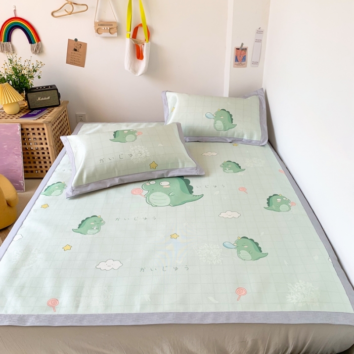 91家纺网 家纺一手货源 找家纺 时年 2020新款水洗养生凉席 小怪兽