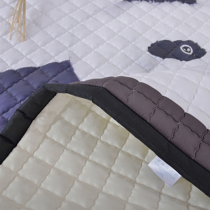 91家纺网 家纺一手货源 找家纺 卡奥 北欧超柔磨毛地垫儿童爬行垫瑜伽垫拍照地毯游戏垫熊猫绅士