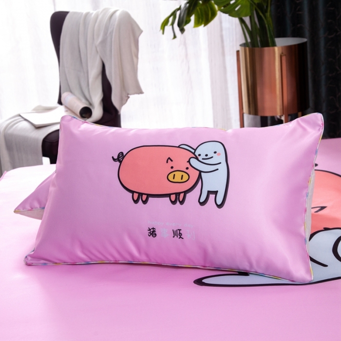 91家纺网 家纺一手货源 找家纺 纽缦 2020新款冰丝大版床裙三件套 猪事顺利