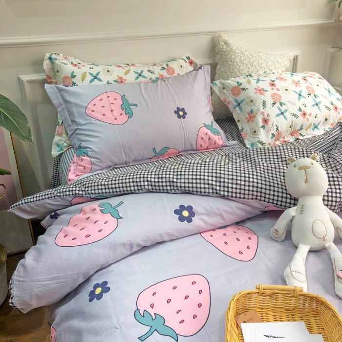 91家纺网 家纺一手货源 找家纺 润缦 2020新款13070全棉四件套 草莓日记