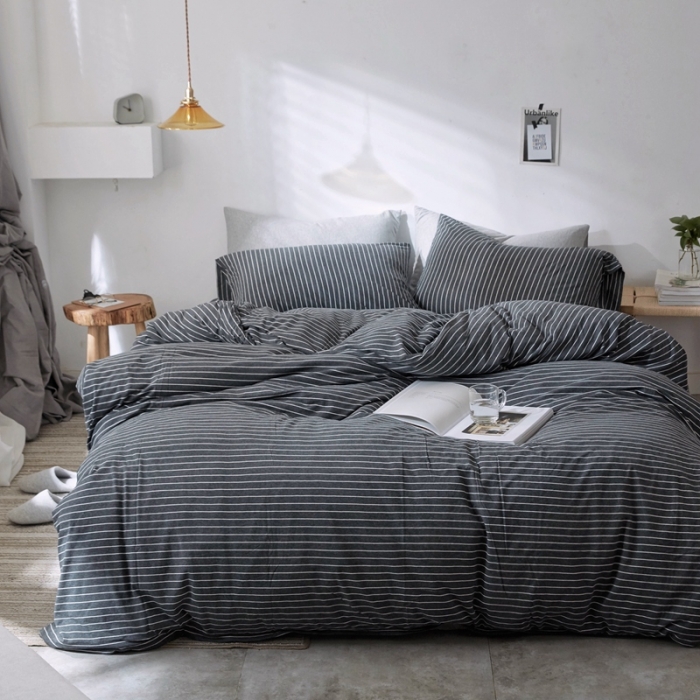 91家纺网 家纺一手货源 找家纺 华超针织 2021新款针织四件套 黑白细条