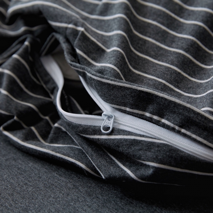 91家纺网 家纺一手货源 找家纺 华超针织 2021新款针织四件套 黑白细条