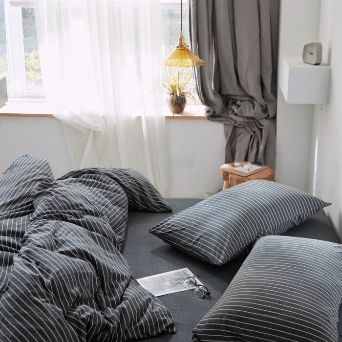 91家纺网 家纺一手货源 找家纺 华超针织 2021新款针织四件套 黑白细条