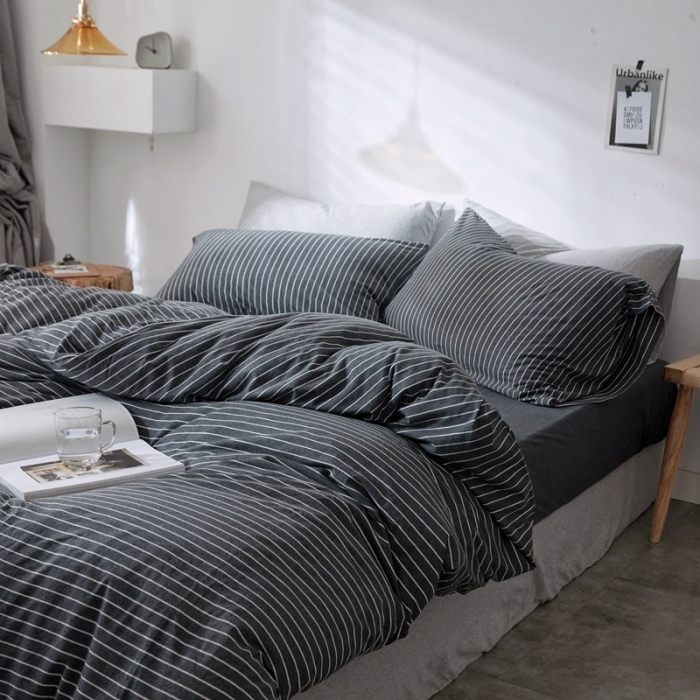 91家纺网 家纺一手货源 找家纺 华超针织 2021新款针织四件套 黑白细条