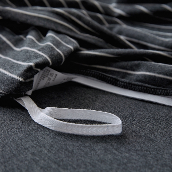 91家纺网 家纺一手货源 找家纺 华超针织 2021新款针织四件套 黑白细条