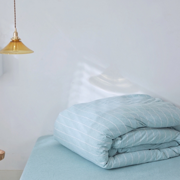 91家纺网 家纺一手货源 找家纺 华超针织 2021新款针织四件套 水蓝宽条