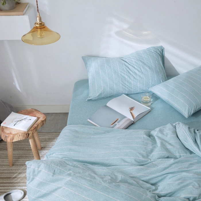 91家纺网 家纺一手货源 找家纺 华超针织 2021新款针织四件套 水蓝宽条