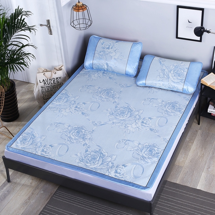 91家纺网 家纺一手货源 找家纺 能好家纺 2021新款提花冰丝席 花言蜜语蓝