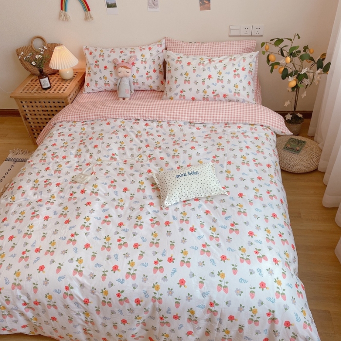 91家纺网 家纺一手货源 找家纺 沐棉 2020新款全棉13370四件套实拍图 小草莓