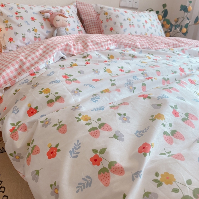 91家纺网 家纺一手货源 找家纺 沐棉 2020新款全棉13370四件套实拍图 小草莓