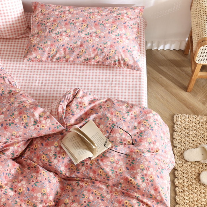 91家纺网 家纺一手货源 找家纺 梦家居 2020新款全棉小碎花四件套 花香迷情