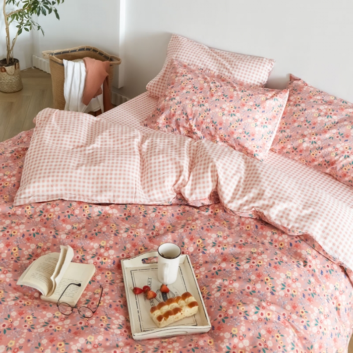 91家纺网 家纺一手货源 找家纺 梦家居 2020新款全棉小碎花四件套 花香迷情