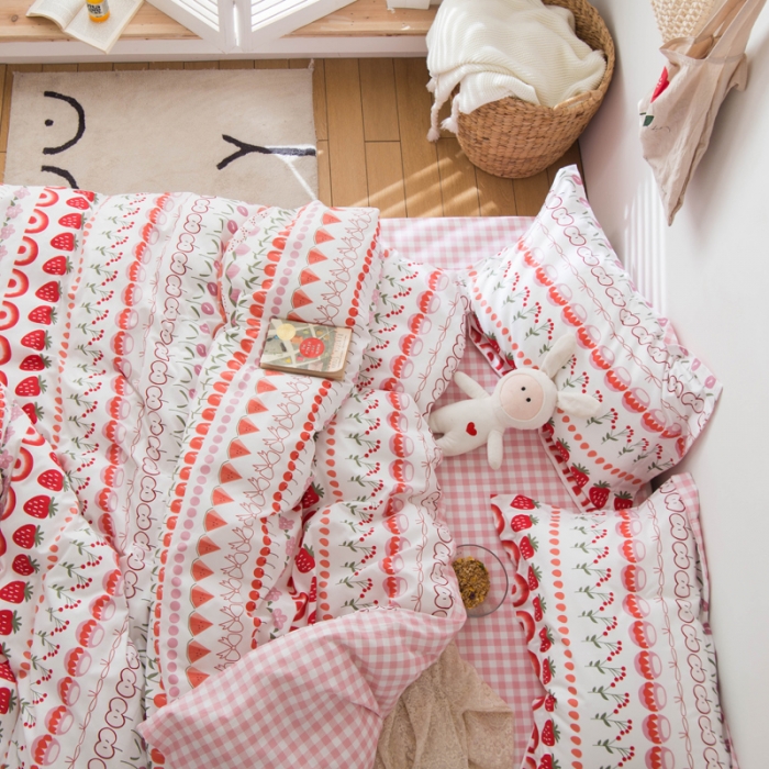 91家纺网 家纺一手货源 找家纺 窝米 2020春夏新品全棉13372四件套小波西风系列草莓酱