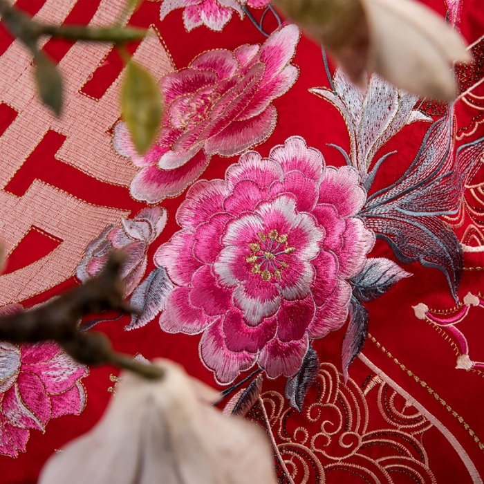 91家纺网 家纺一手货源 找家纺 2025新款120S全棉刺绣贡缎提花婚庆四件套多件套佳偶天成