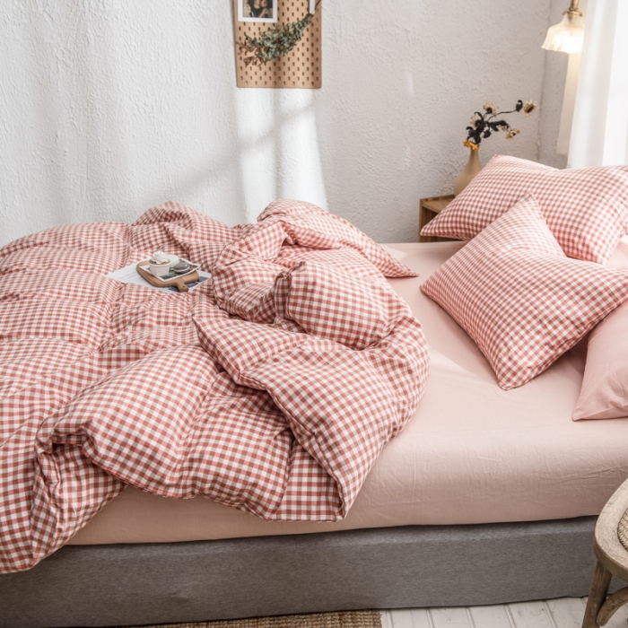 91家纺网 家纺一手货源 找家纺 佳梦达 2020新款全色织全棉水洗双拼四件套 橙红小格