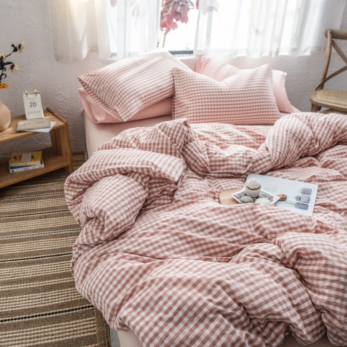 91家纺网 家纺一手货源 找家纺 佳梦达 2020新款全色织全棉水洗双拼四件套 蜜粉小格