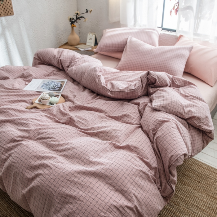 91家纺网 家纺一手货源 找家纺 佳梦达 2020新款全色织全棉水洗双拼四件套 粉中格