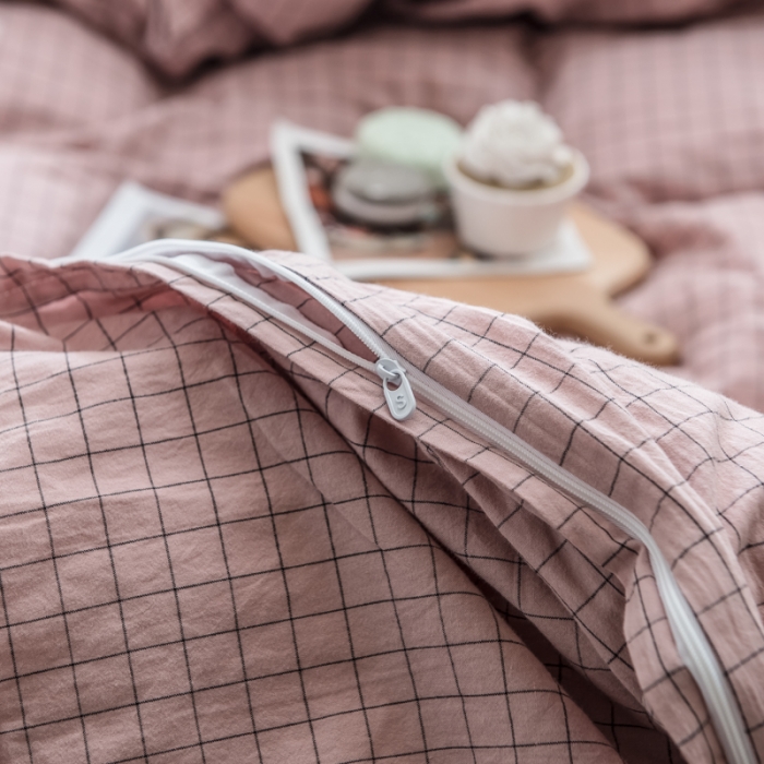 91家纺网 家纺一手货源 找家纺 佳梦达 2020新款全色织全棉水洗双拼四件套 粉中格