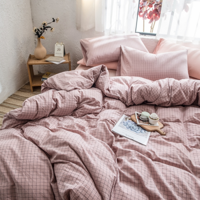 91家纺网 家纺一手货源 找家纺 佳梦达 2020新款全色织全棉水洗双拼四件套 粉中格