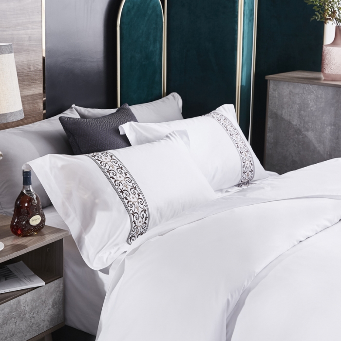 91家纺网 家纺一手货源 找家纺 罗菲尼酒店用品2025新款60s贡缎喷气精品绣花系列炫舞