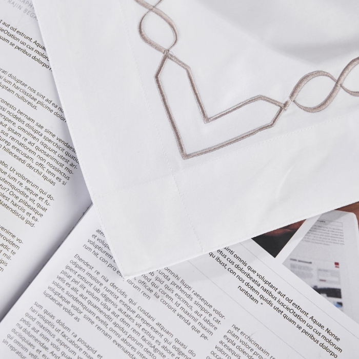 91家纺网 家纺一手货源 找家纺 罗菲尼宾馆酒店用品 新款60s贡缎喷气绣花系列 浪漫