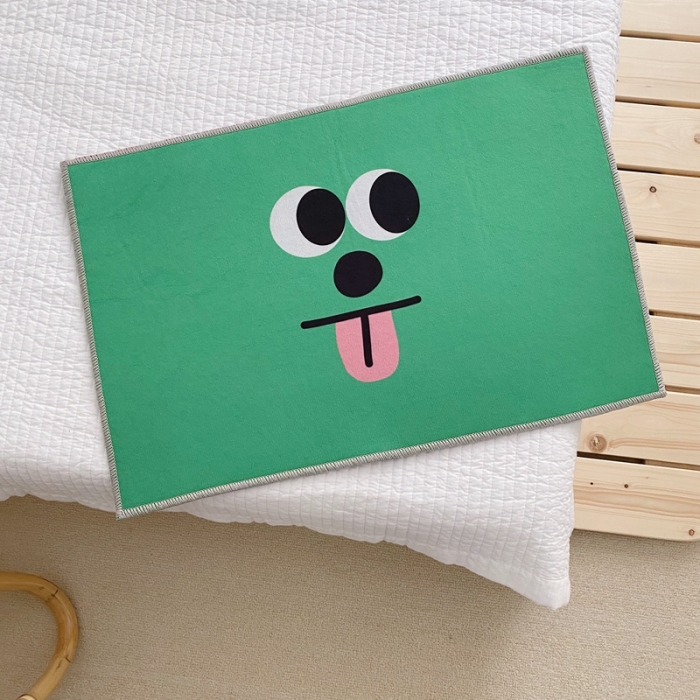 91家纺网 家纺一手货源 找家纺 星期八 2020新款ins卡通地垫 绿色表情