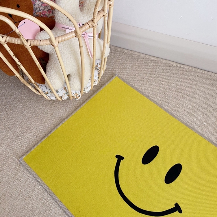 91家纺网 家纺一手货源 找家纺 星期八 2020新款ins卡通地垫 笑脸