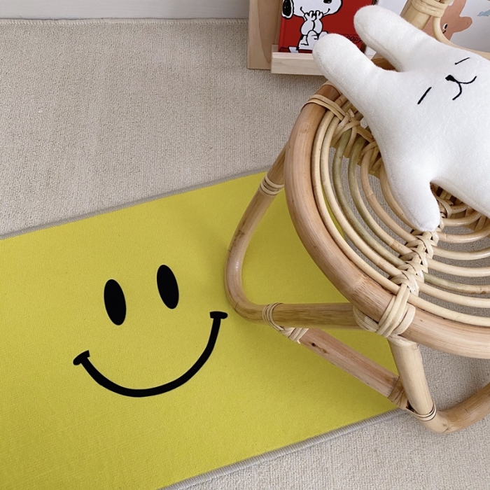 91家纺网 家纺一手货源 找家纺 星期八 2020新款ins卡通地垫 笑脸