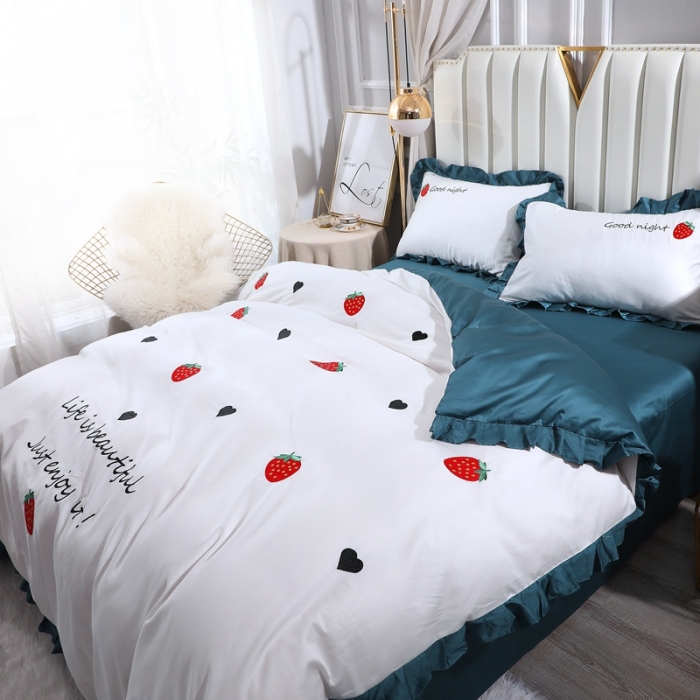 91家纺网 家纺一手货源 找家纺 2020全棉60长绒棉绣花韩版四件套纯棉60S支刺绣 草莓蓝