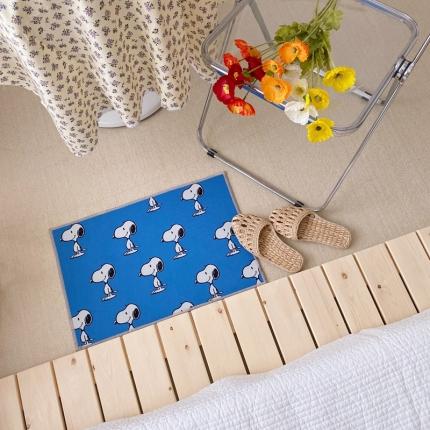 91家纺网 家纺一手货源 找家纺 星期八 2020新款ins卡通地垫 史努比蓝