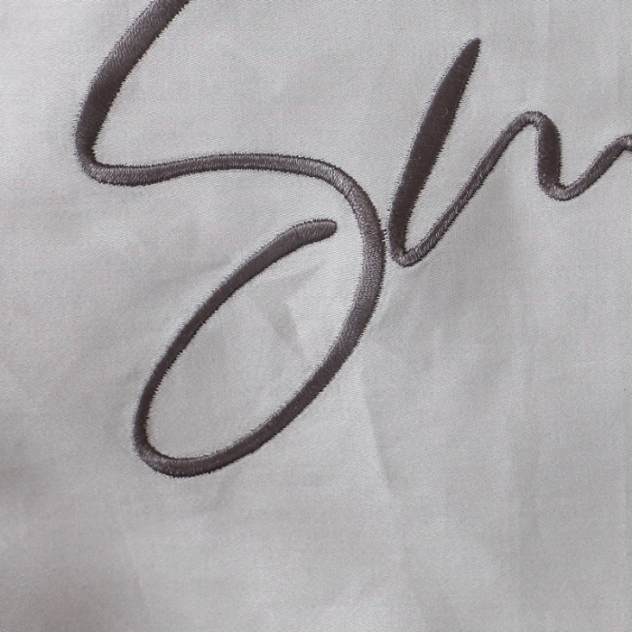 91家纺网 家纺一手货源 找家纺 全棉纯棉60S贡缎长绒棉绣花四件套纯色双拼色60支刺绣奥丁灰