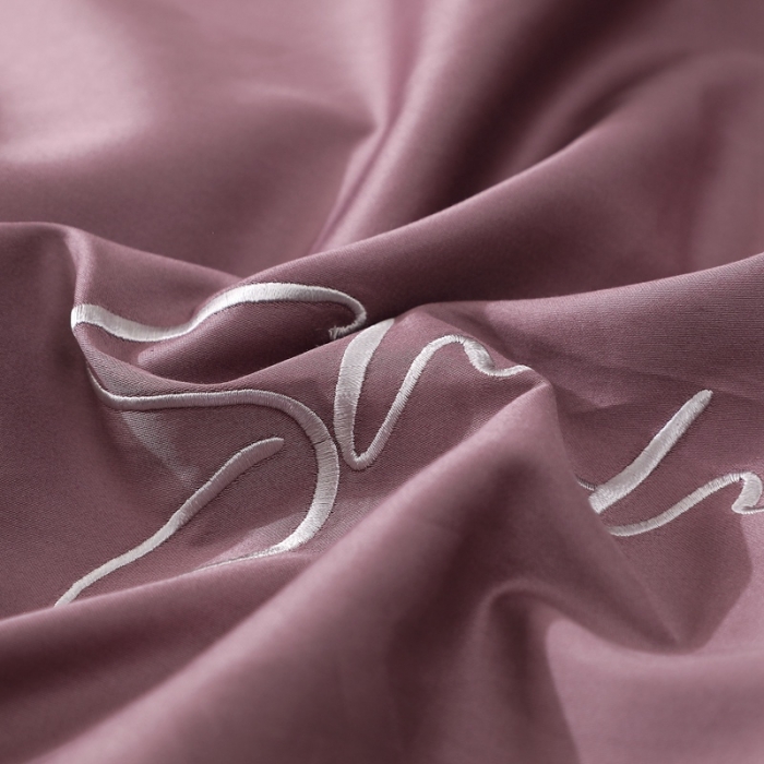 91家纺网 家纺一手货源 找家纺 全棉纯棉60S贡缎长绒棉绣花四件套纯色双拼色60支刺绣-帛咖