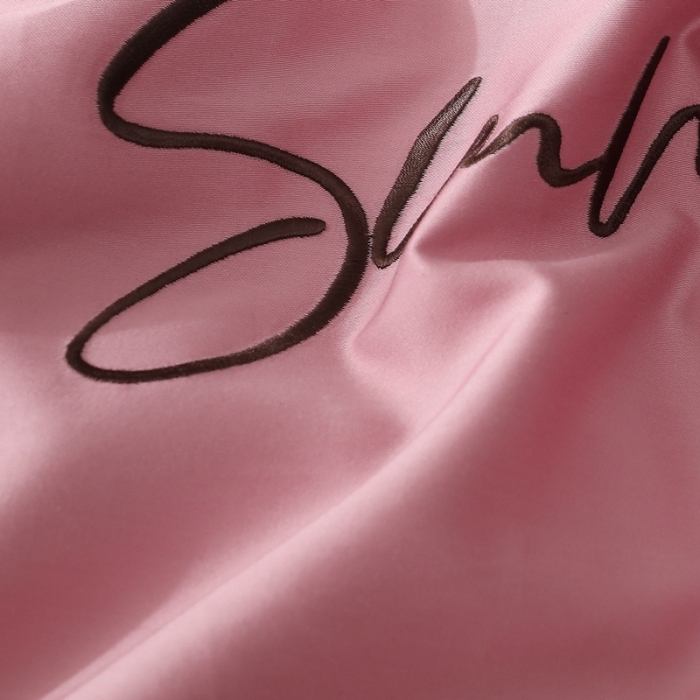 91家纺网 家纺一手货源 找家纺 全棉纯棉60S贡缎长绒棉绣花四件套纯色双拼色60支刺绣浅豆沙