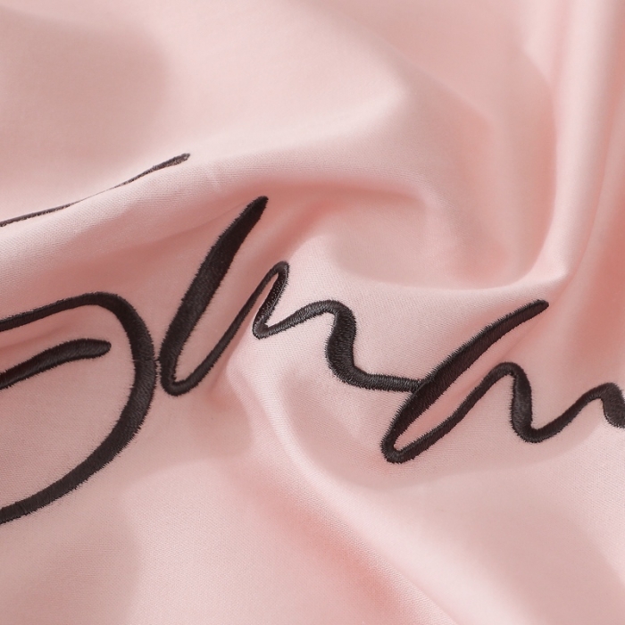 91家纺网 家纺一手货源 找家纺 全棉纯棉60S贡缎长绒棉绣花四件套纯色双拼色60支刺绣-浅玉