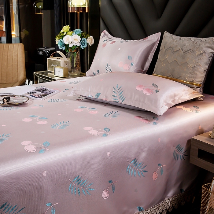 91家纺网 家纺一手货源 找家纺 朗莎家纺 600D冰丝色织提花冰丝席三件套 樱桃粉