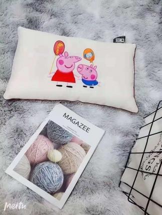 91家纺网 家纺一手货源 找家纺 （总）佳梦达 2020新款儿童乳胶颗粒枕30*50cm背景2