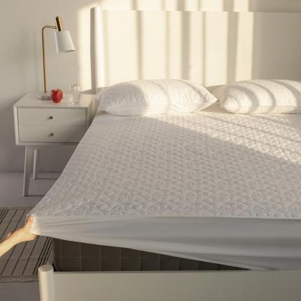 91家纺网 家纺一手货源 找家纺 豪选家纺 2026新款纯棉床罩席保护套床垫夹棉床笠皇冠白色